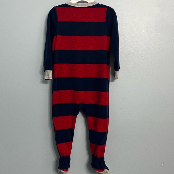Carter’s Boys 2T Navy/Red Foorball Fleece Footed Pajamas - Picture 2 of 8